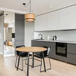 Apartment Bialoleka Deluxe By Bookinghost Warschau