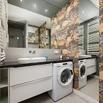 Apartment Bialoleka Deluxe By Bookinghost