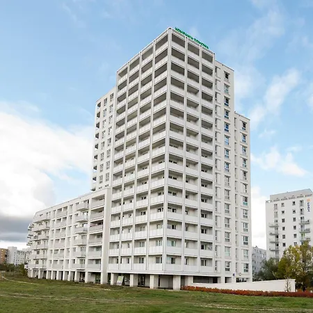 Bialoleka Deluxe By Bookinghost Apartment