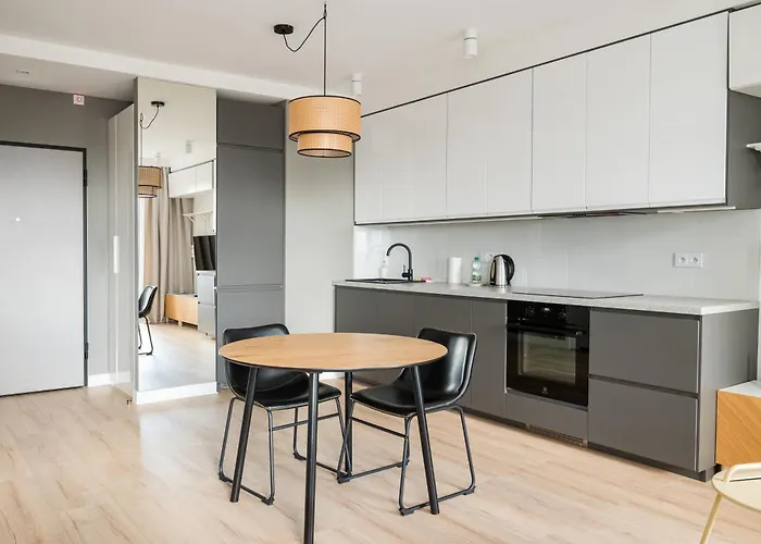Apartamento Bialoleka Deluxe By Bookinghost Varsóvia