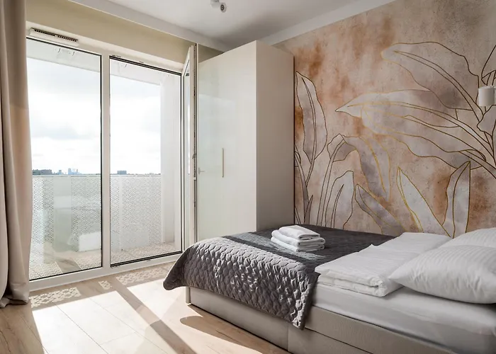 Bialoleka Deluxe By Bookinghost *